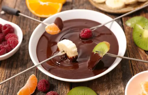 Fondue de Chocolate com Frutas